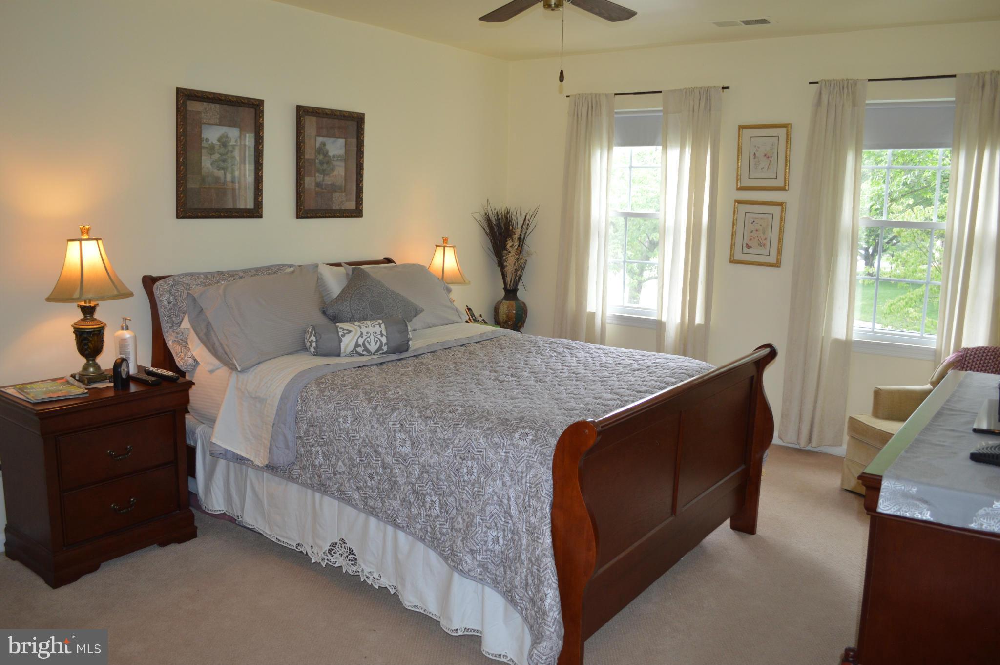 LAKE RIDGE - Residential Lease