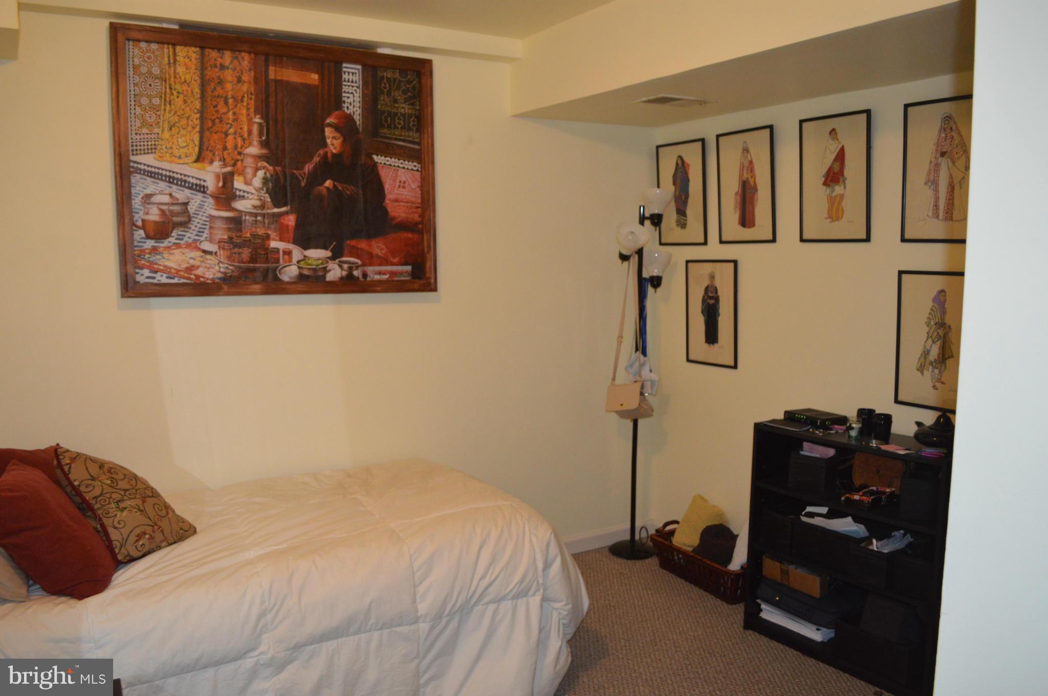 LAKE RIDGE - Residential Lease