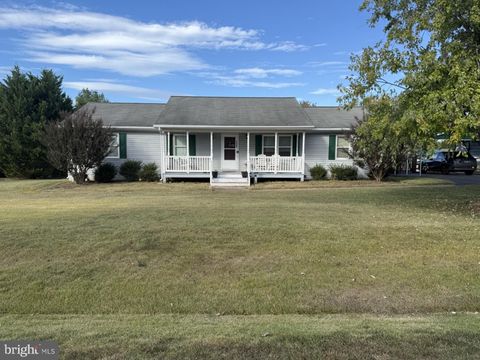 7058 HELM DRIVE REMINGTON VA 22734