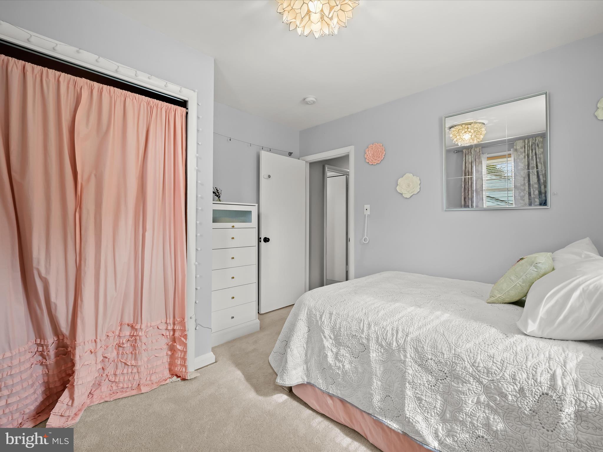 ROLLINGWOOD - Residential