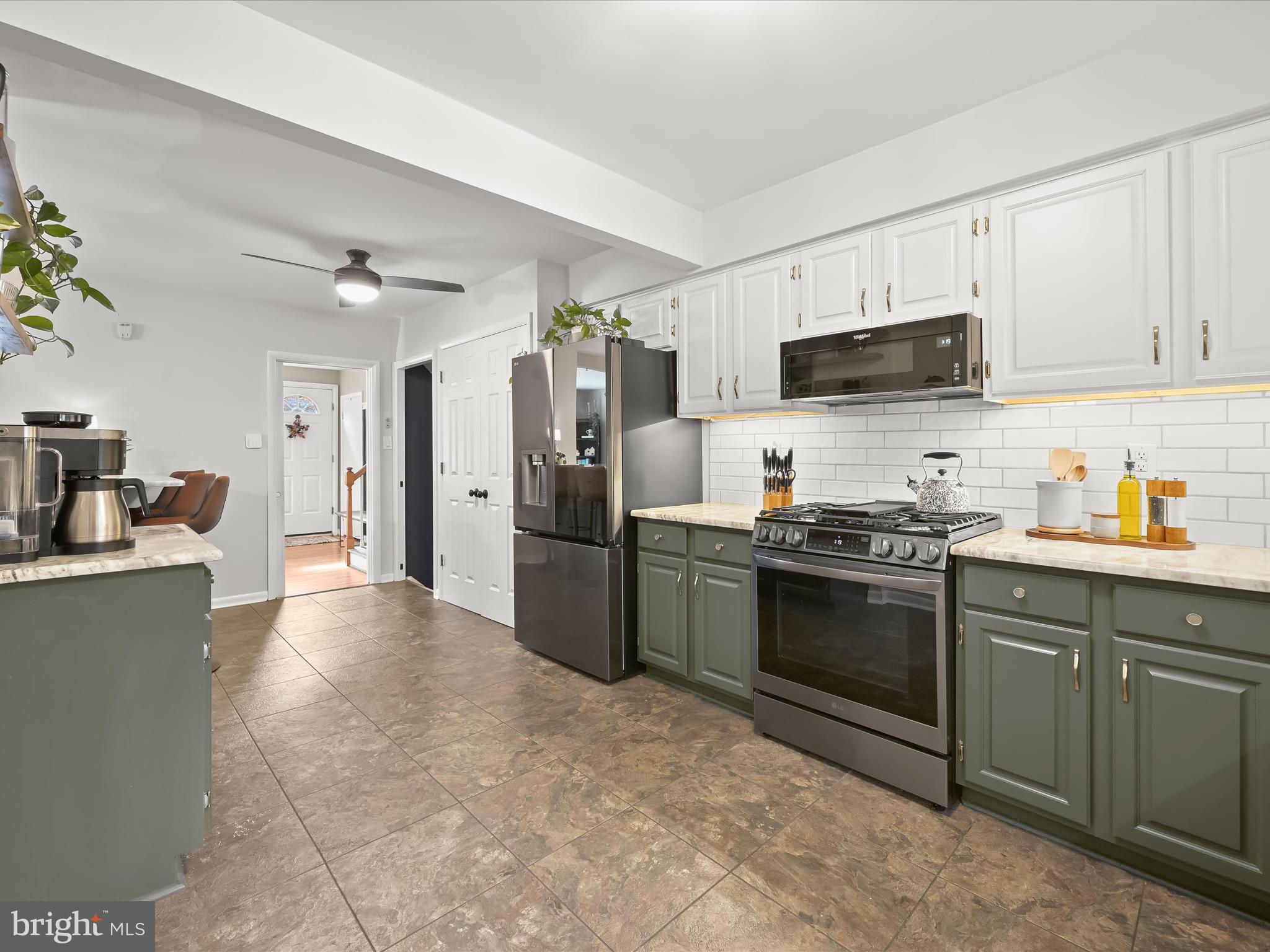 ROLLINGWOOD - Residential