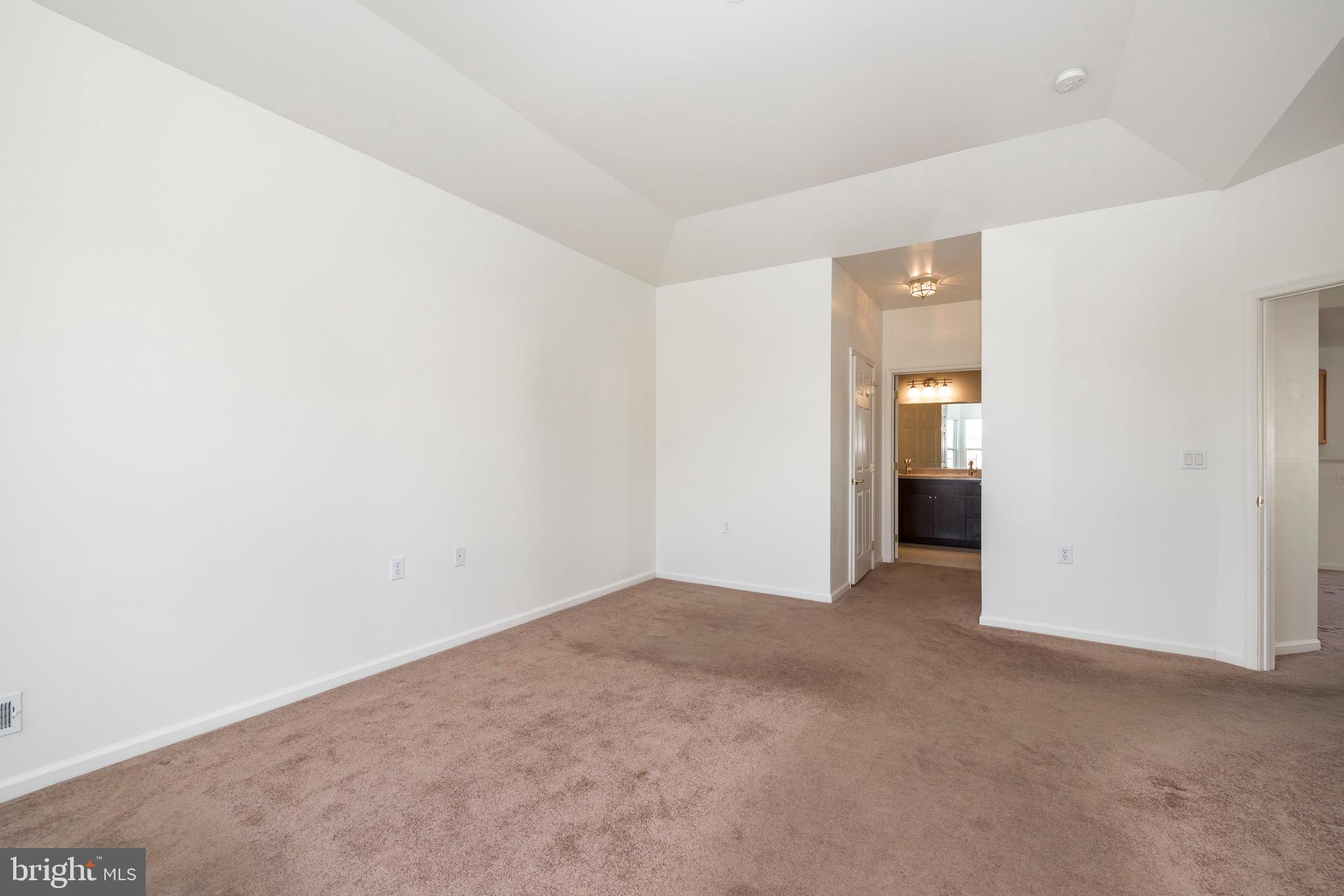 THE VILLAS AT LINFIE - Residential