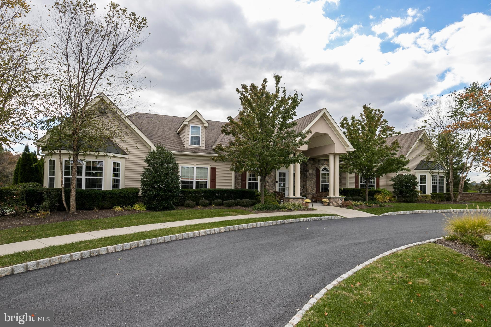 THE VILLAS AT LINFIE - Residential