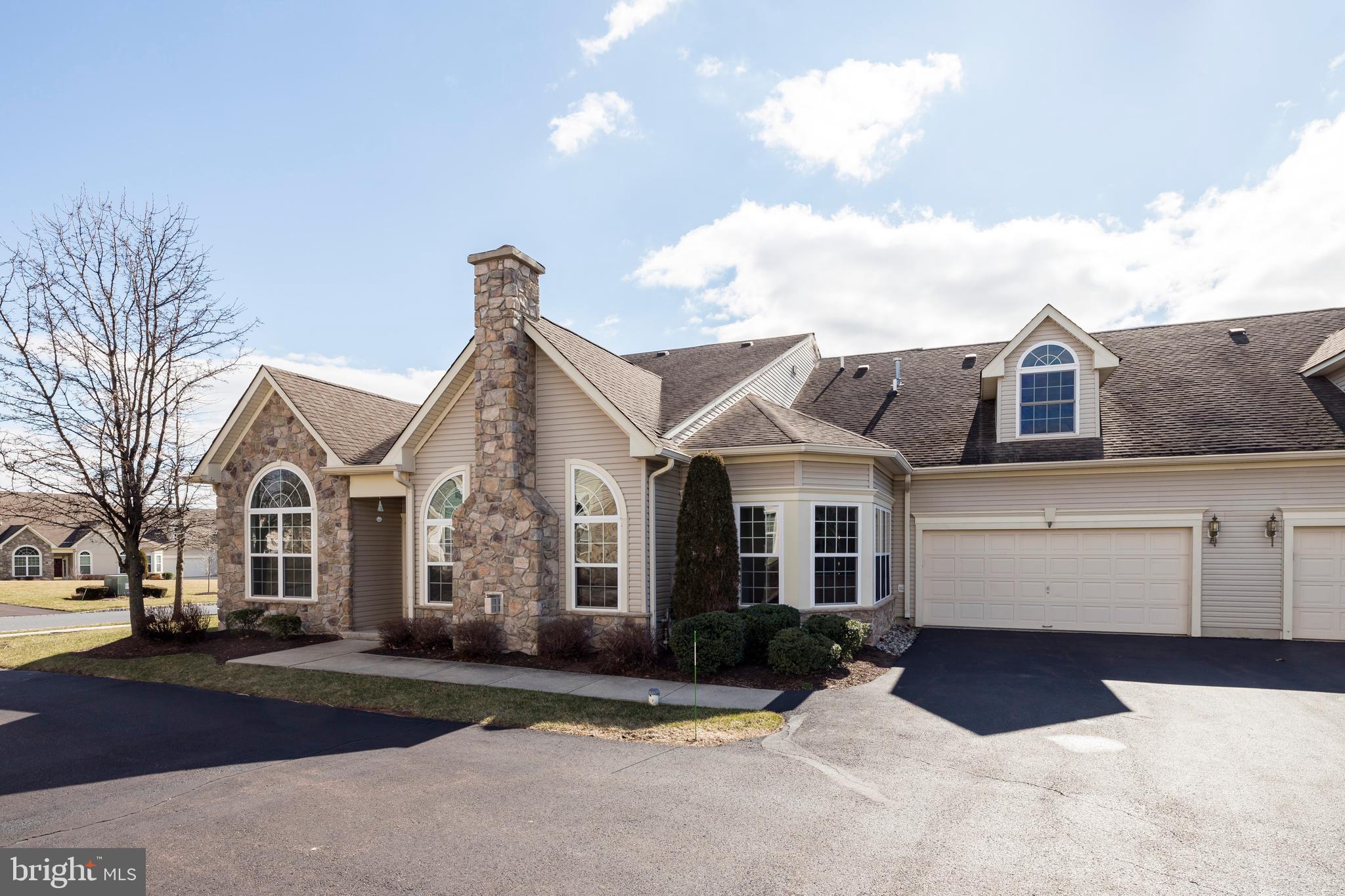 THE VILLAS AT LINFIE - Residential