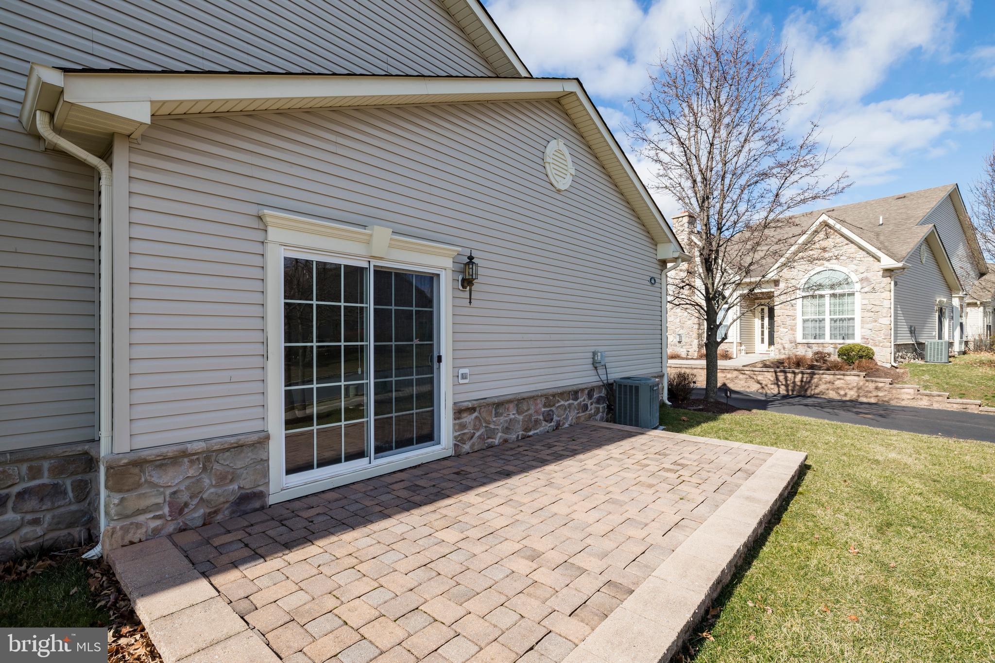 THE VILLAS AT LINFIE - Residential