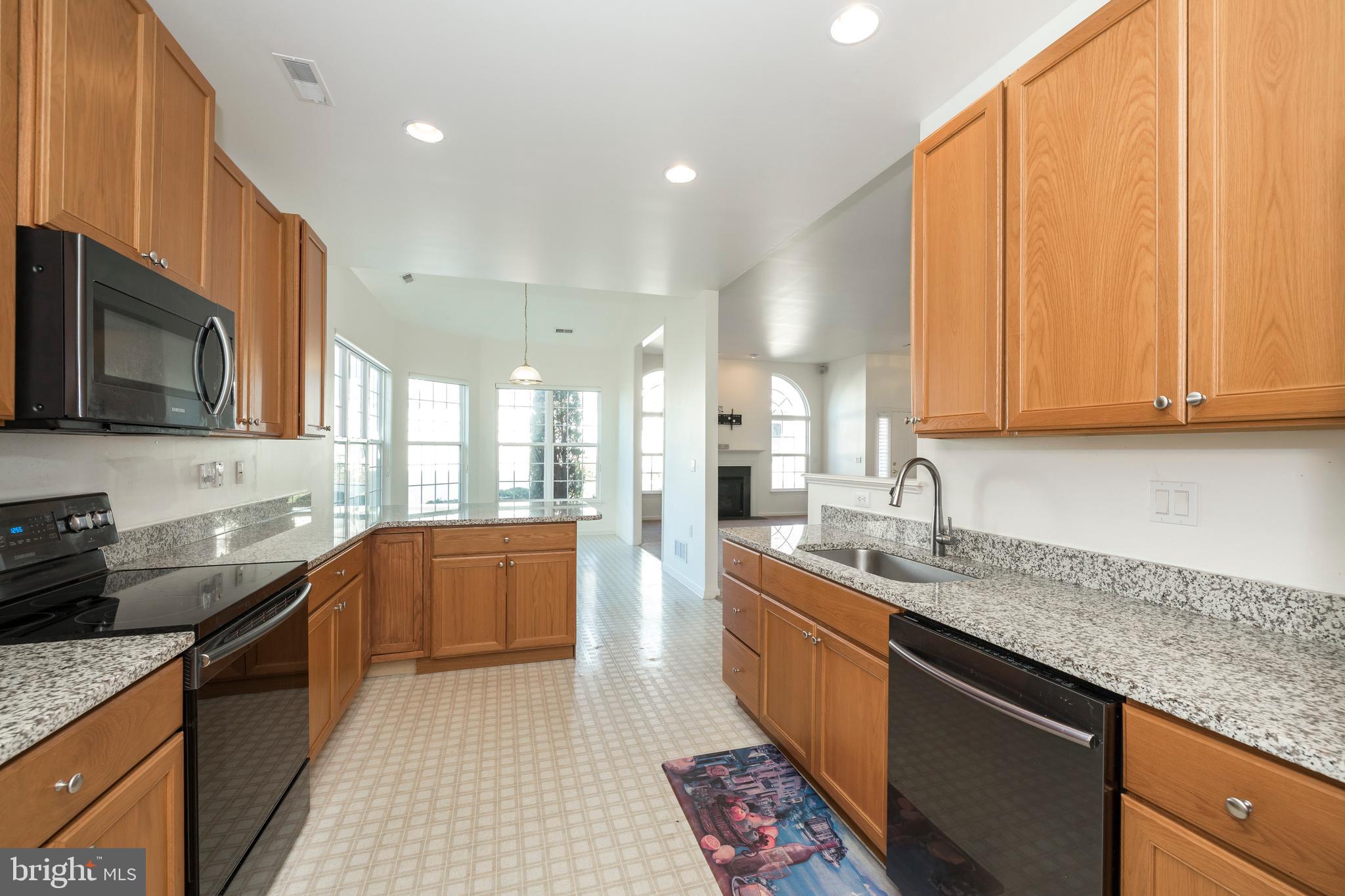 THE VILLAS AT LINFIE - Residential