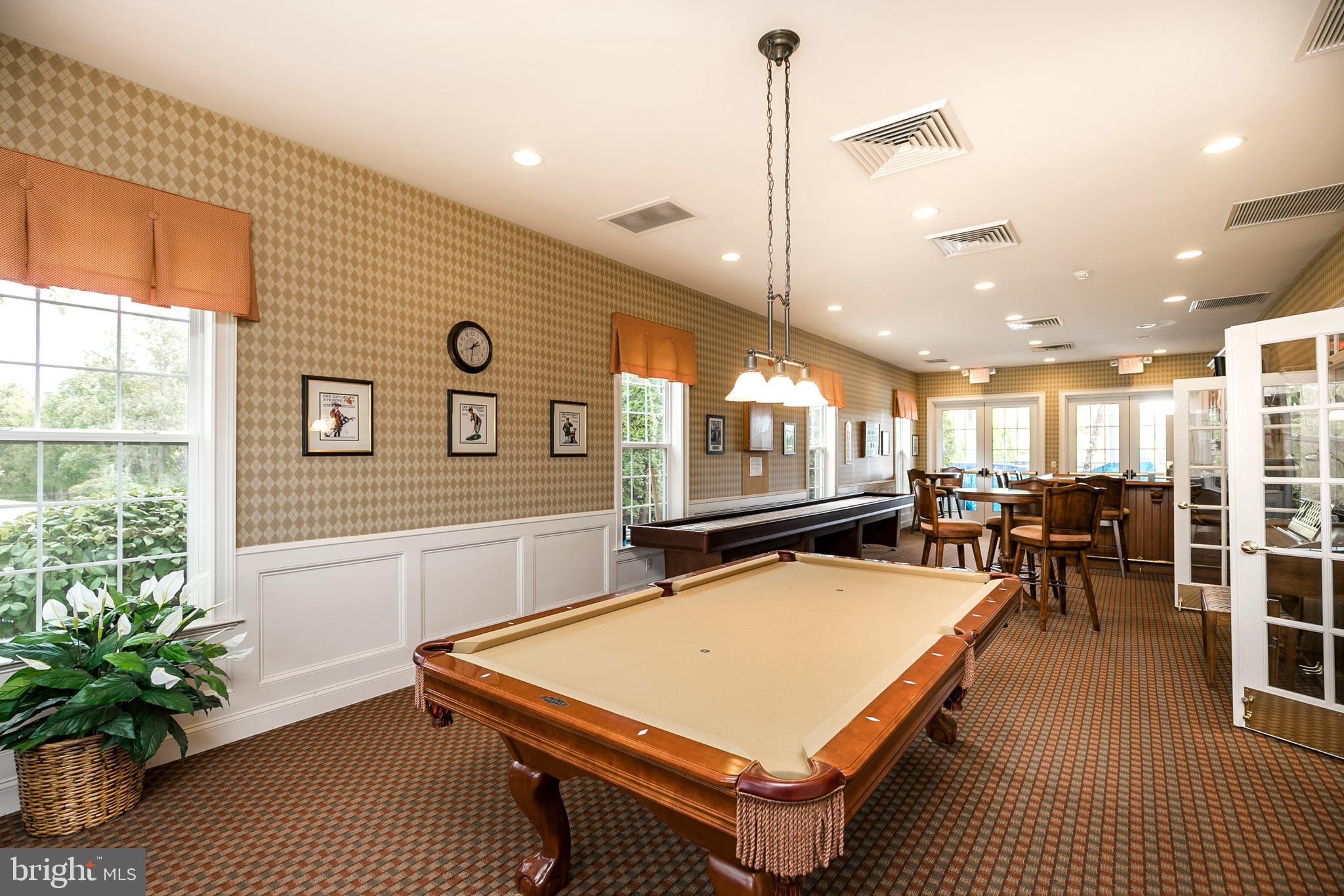 THE VILLAS AT LINFIE - Residential