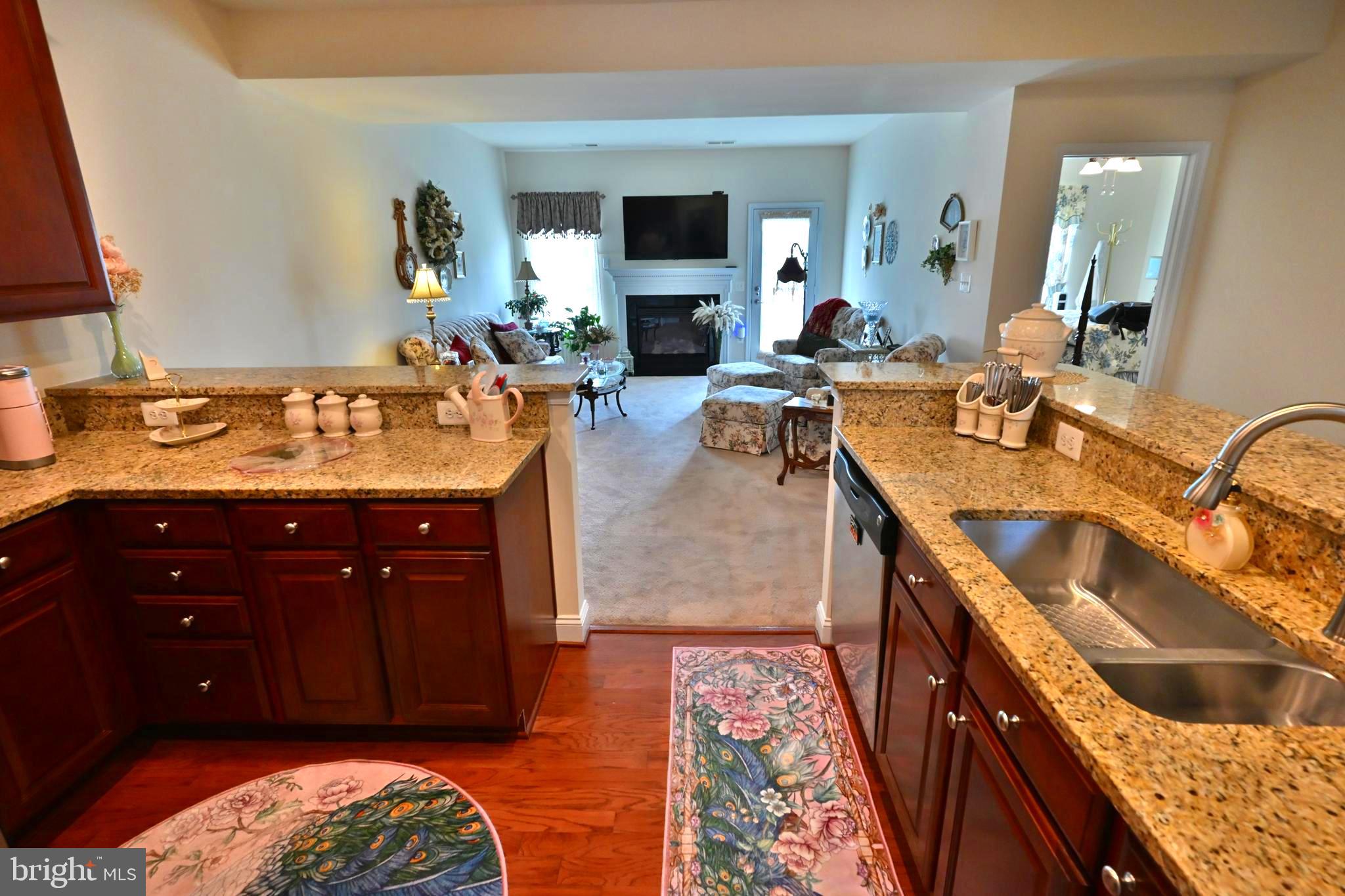 LAKELANDS AT EASTON - Residential