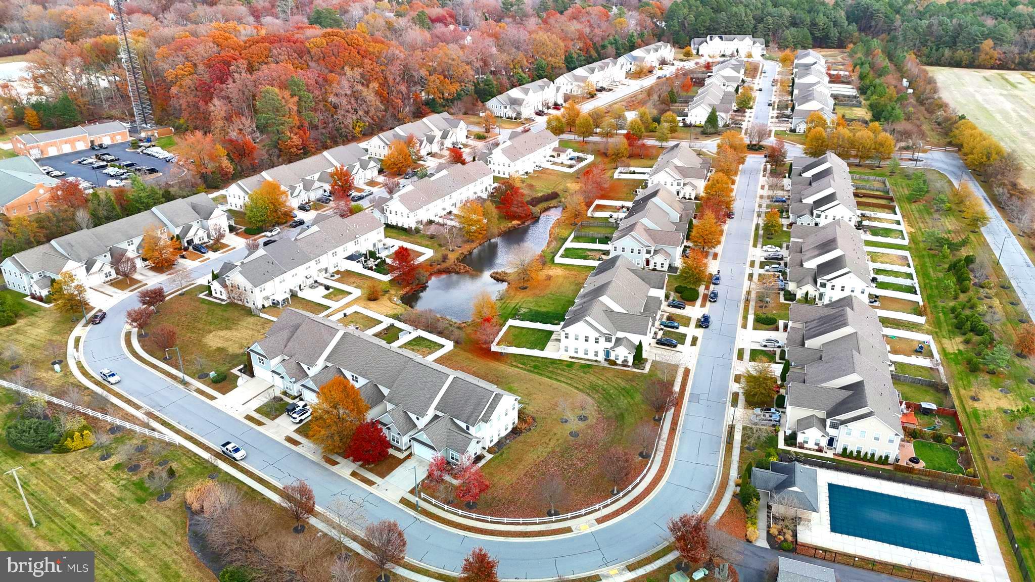 LAKELANDS AT EASTON - Residential