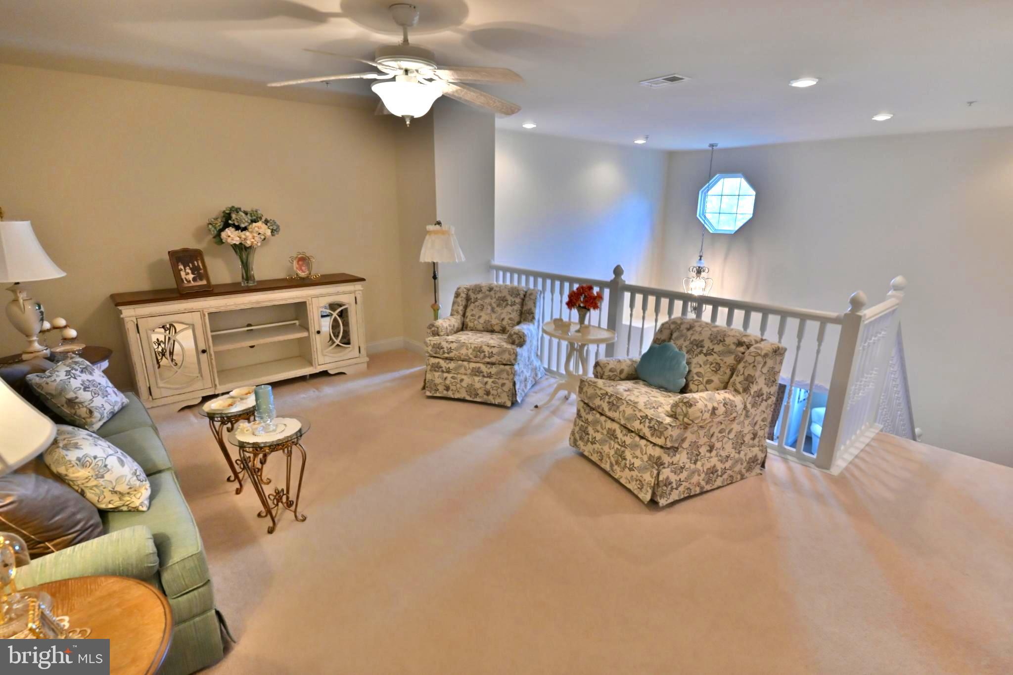 LAKELANDS AT EASTON - Residential