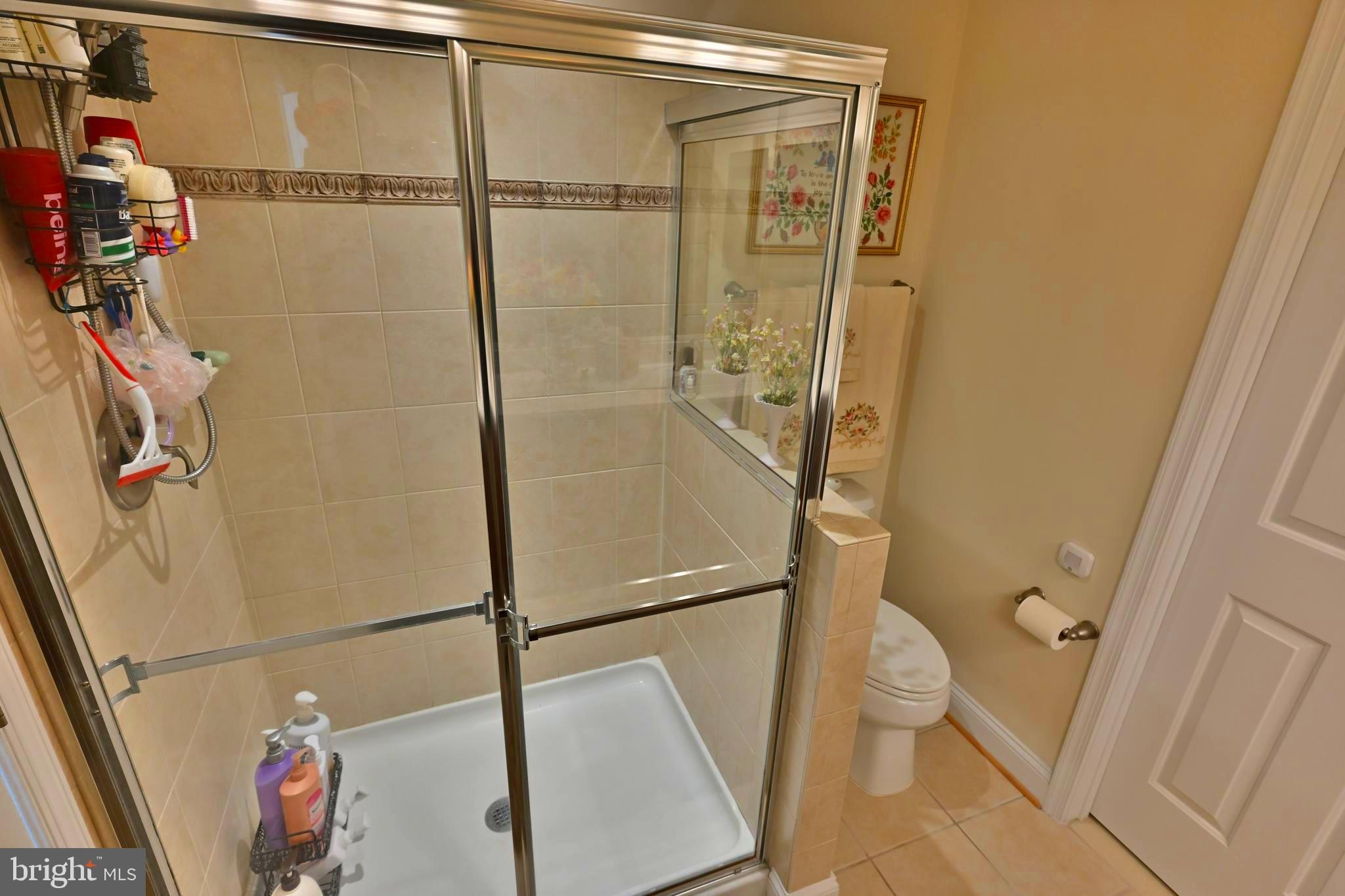 LAKELANDS AT EASTON - Residential