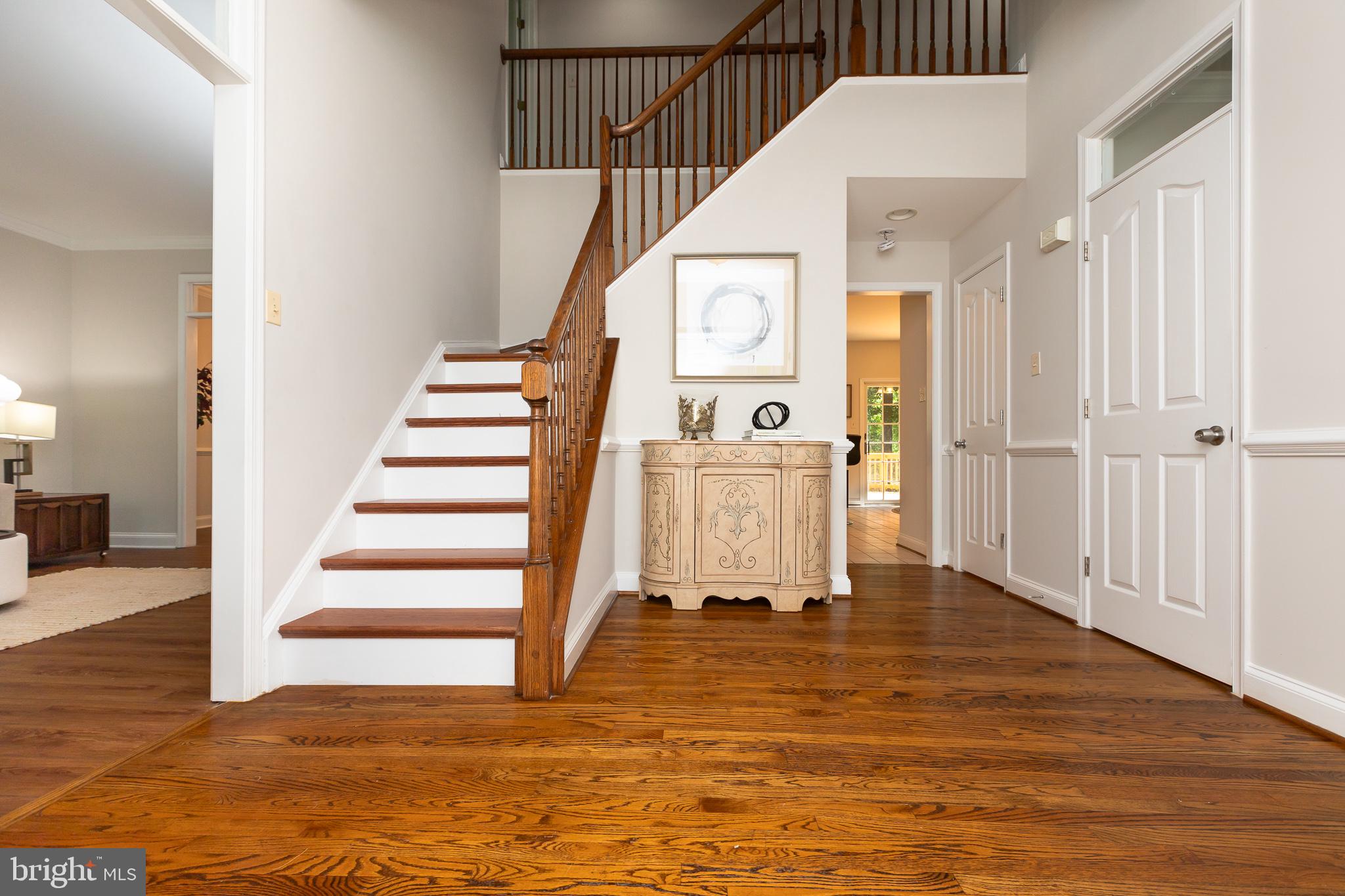 7074 GARDEN WALK