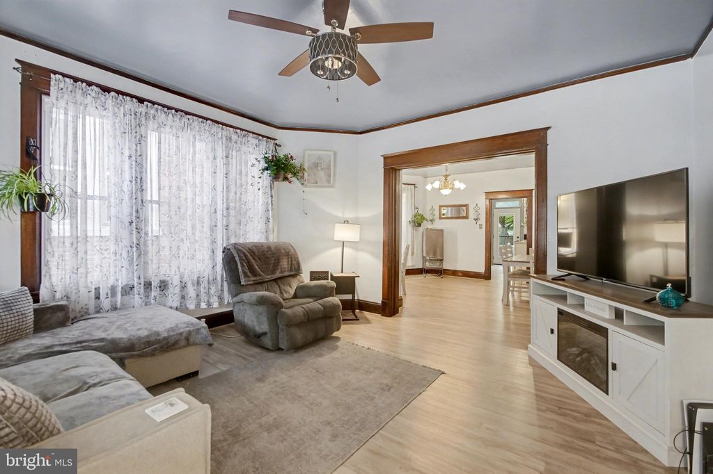 Photo of 545 Mulberry Street N, HAGERSTOWN, MD 21740 (MLS # MDWA2030694)