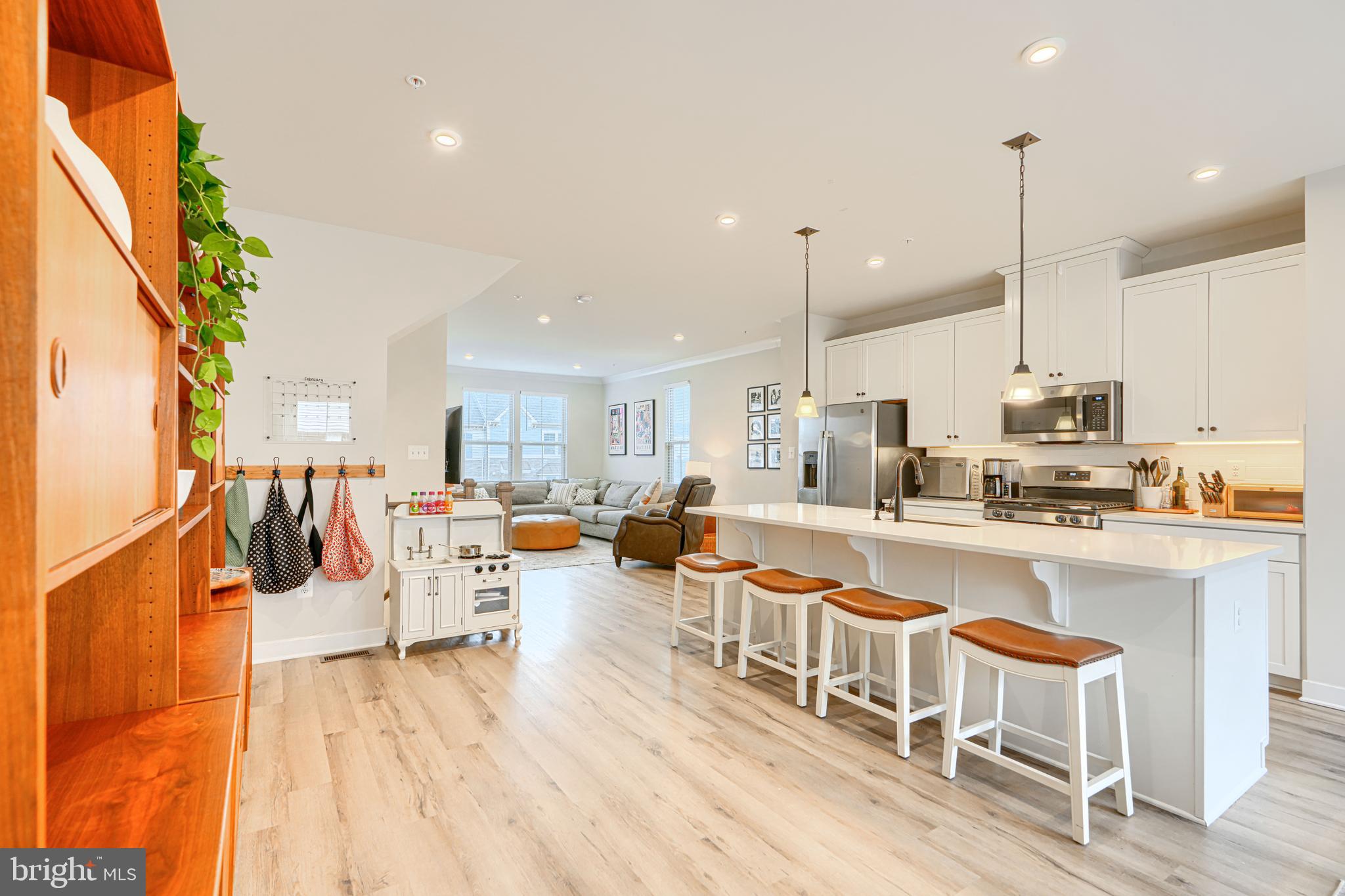 LAKE LINGANORE OAKDALE - Residential