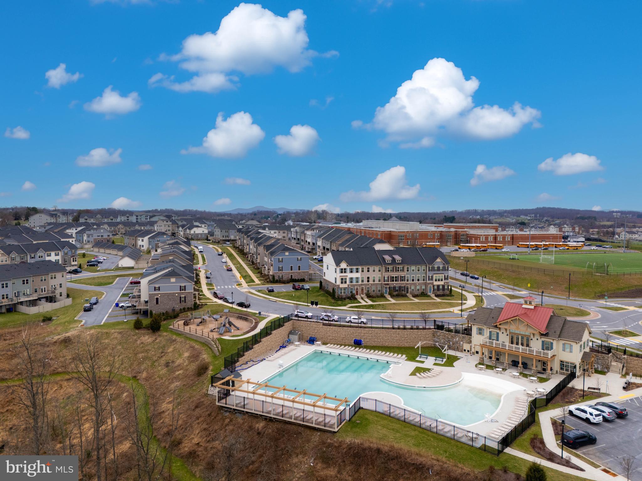 LAKE LINGANORE OAKDALE - Residential