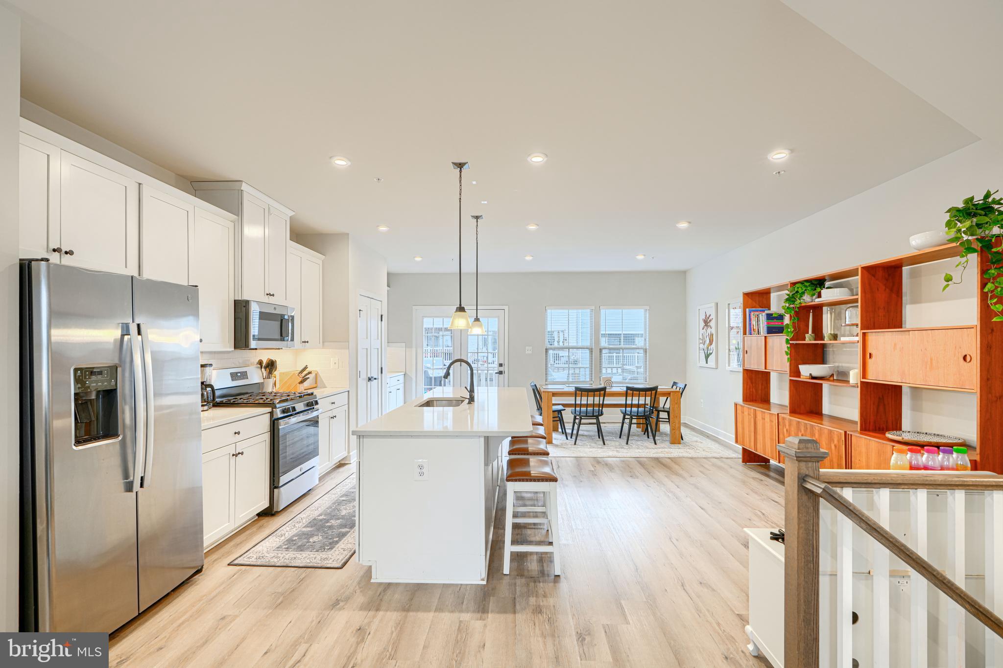 LAKE LINGANORE OAKDALE - Residential