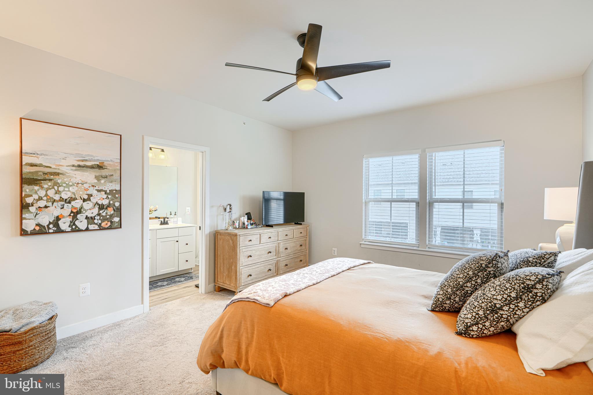 LAKE LINGANORE OAKDALE - Residential