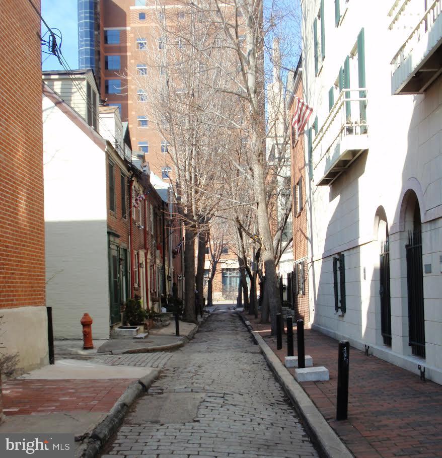 WASHINGTON SQ WEST - Residential