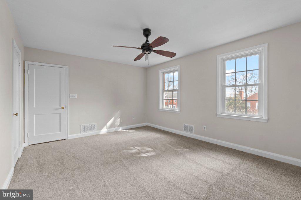 LOCH RAVEN MANOR - Residential