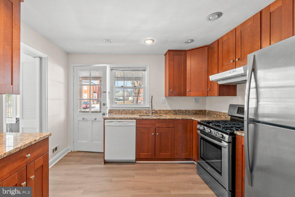 LOCH RAVEN MANOR - Residential