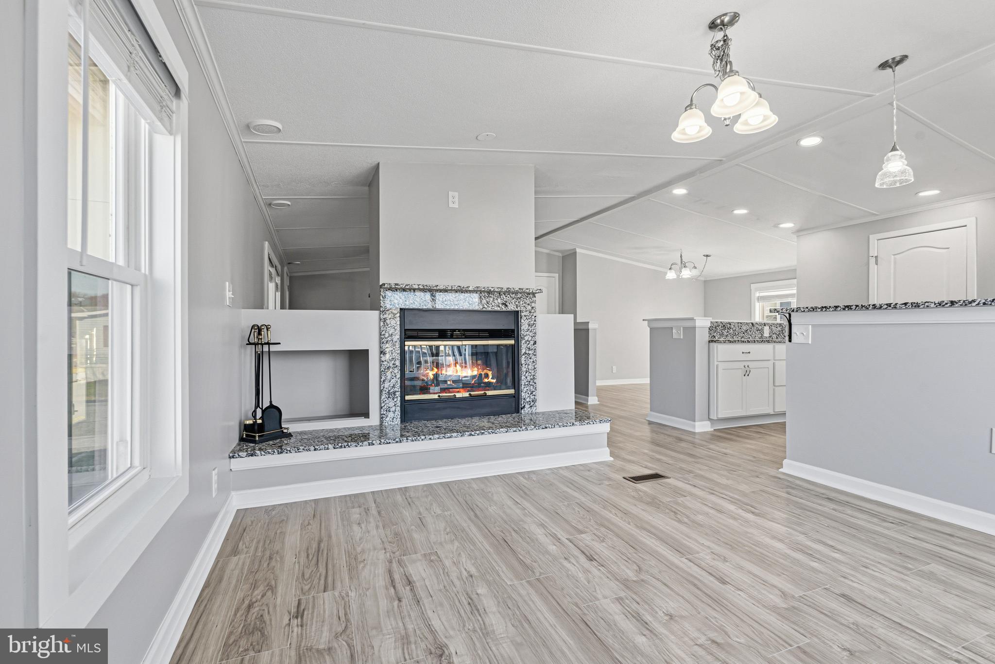 BISCAYNE BAY VILLAGE - Residential