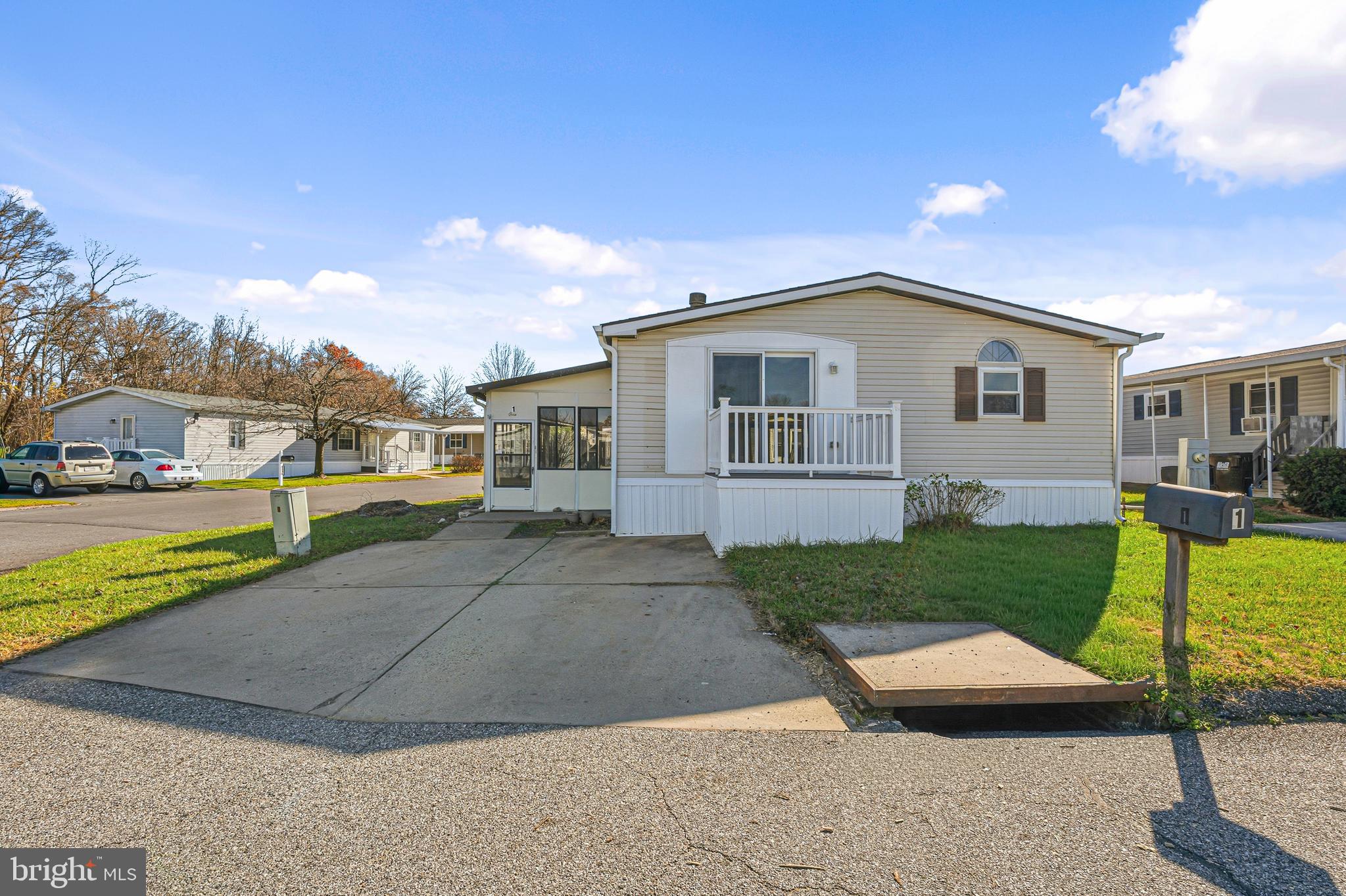 BISCAYNE BAY VILLAGE - Residential