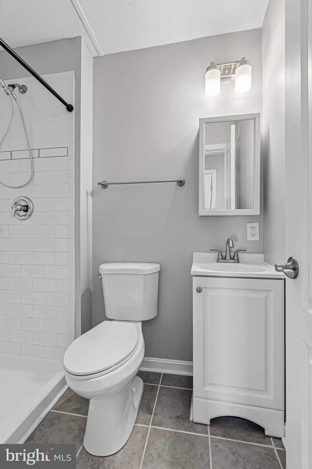 BISCAYNE BAY VILLAGE - Residential