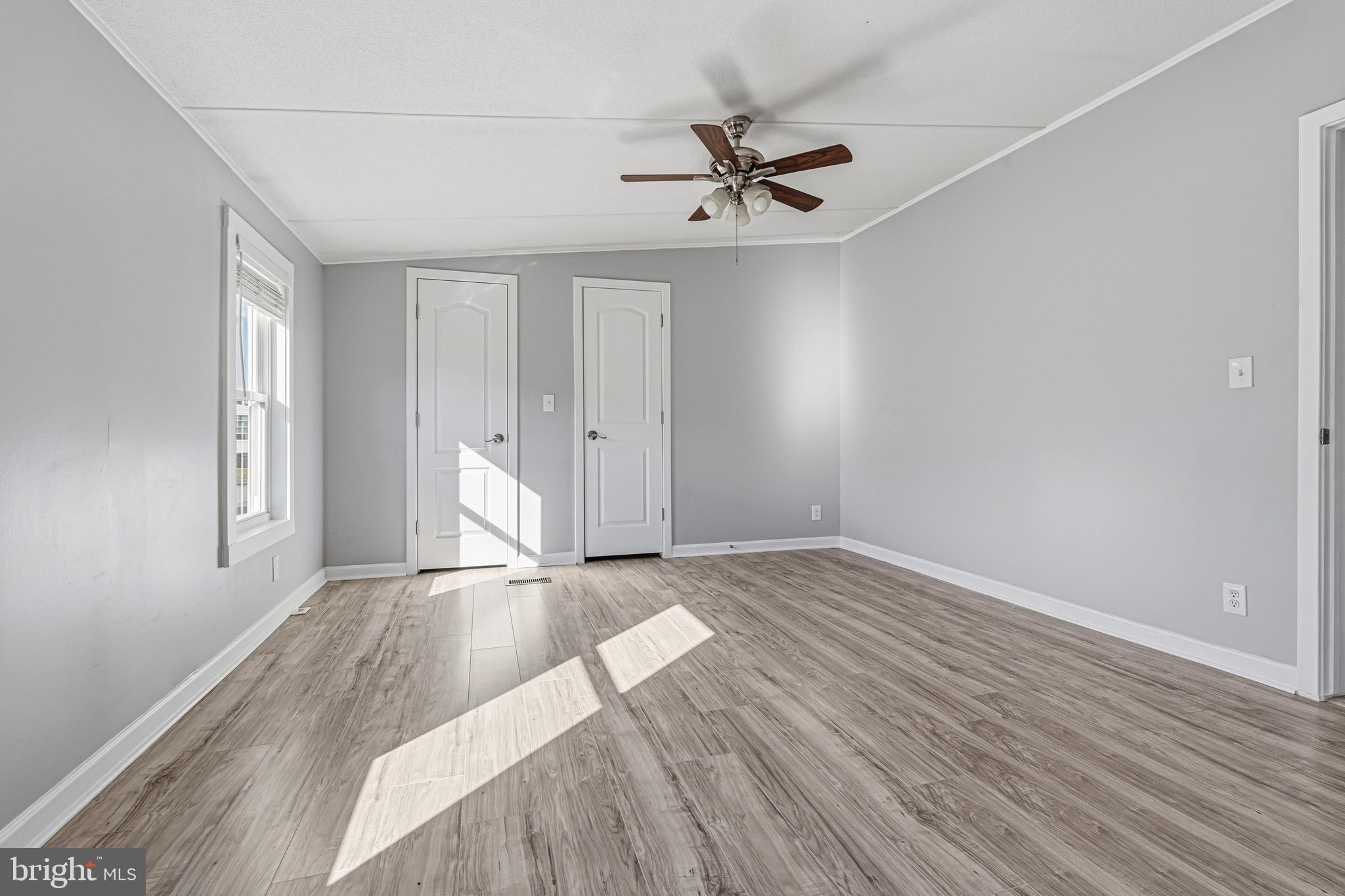 BISCAYNE BAY VILLAGE - Residential