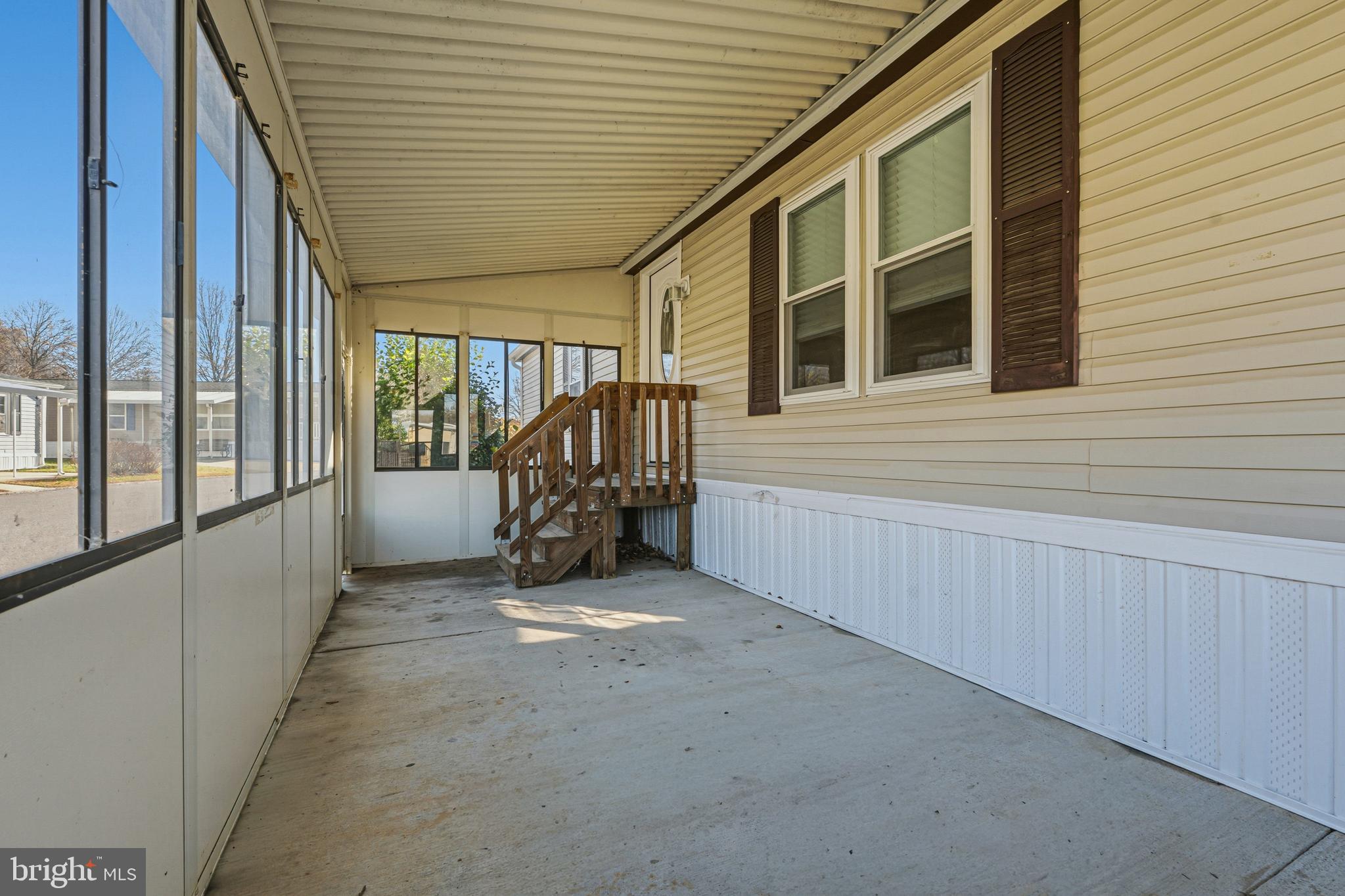 BISCAYNE BAY VILLAGE - Residential