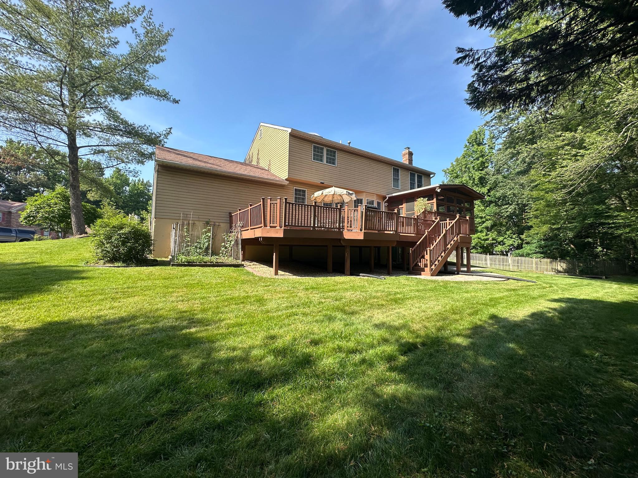 8101 BLAKE COURT