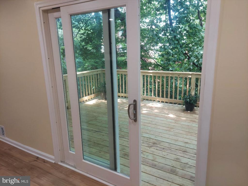 GREENWICH HILL - Residential