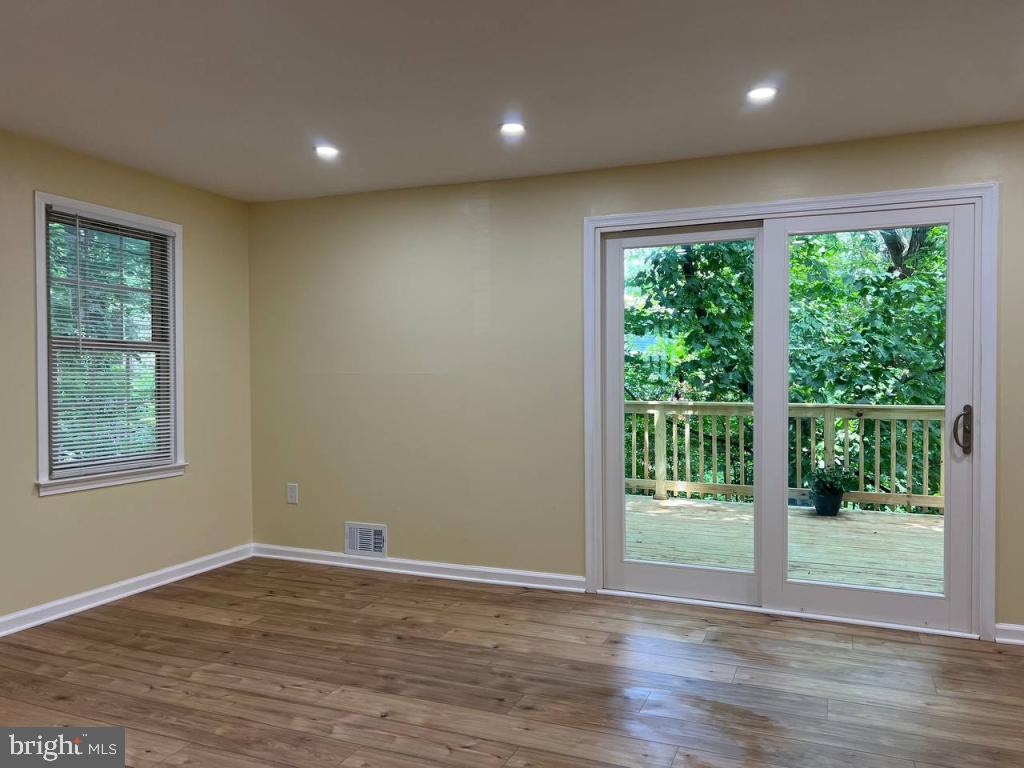 GREENWICH HILL - Residential