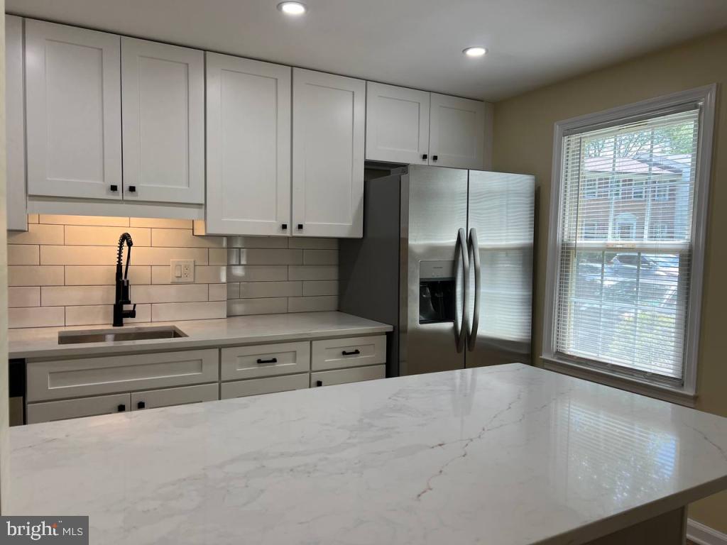 GREENWICH HILL - Residential