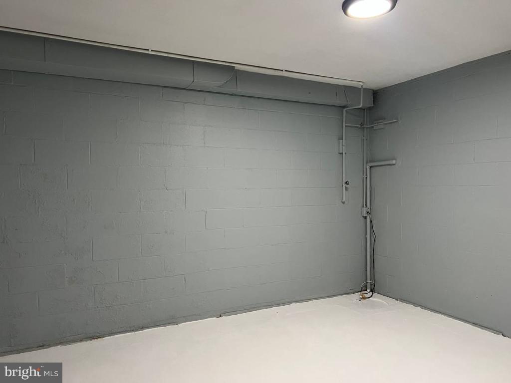 GREENWICH HILL - Residential