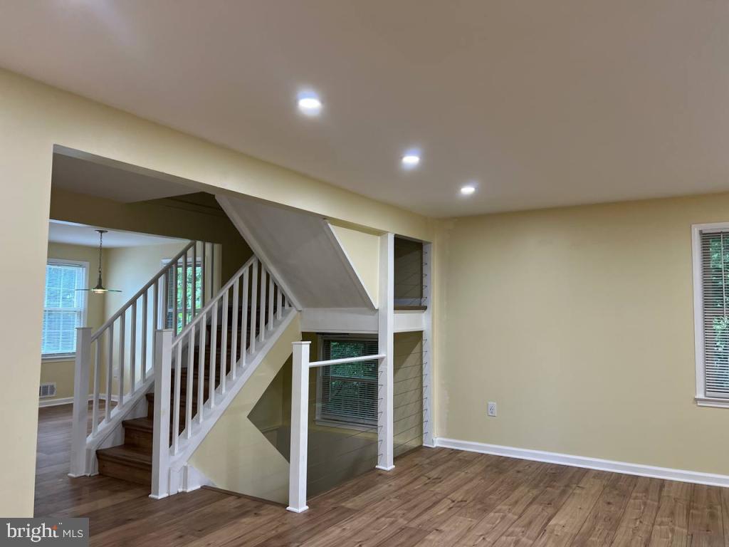 GREENWICH HILL - Residential