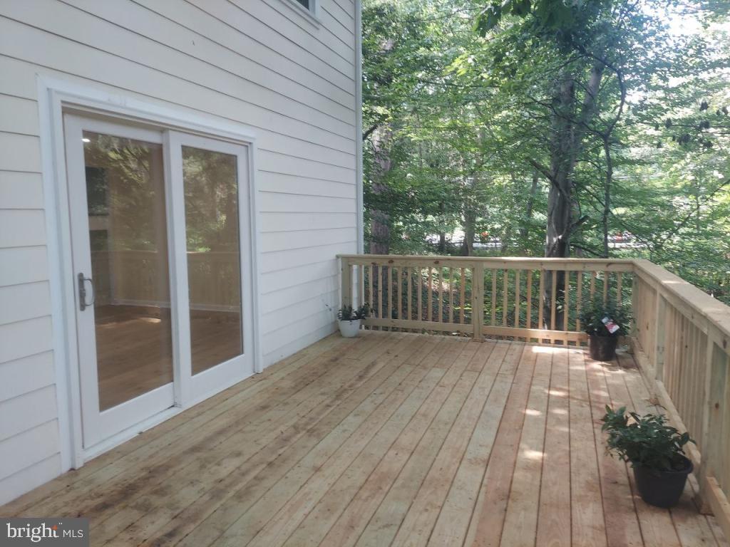 GREENWICH HILL - Residential