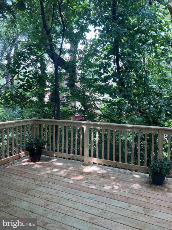 GREENWICH HILL - Residential