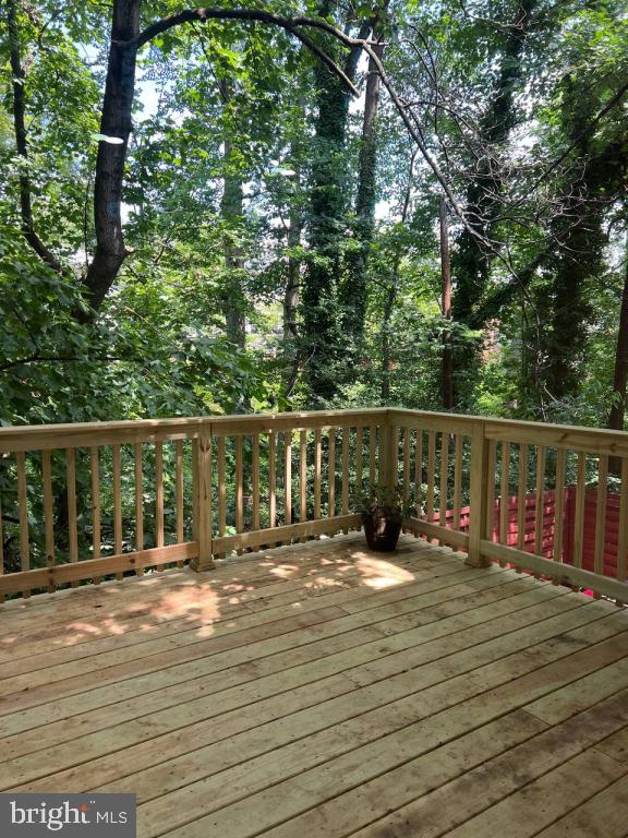 GREENWICH HILL - Residential