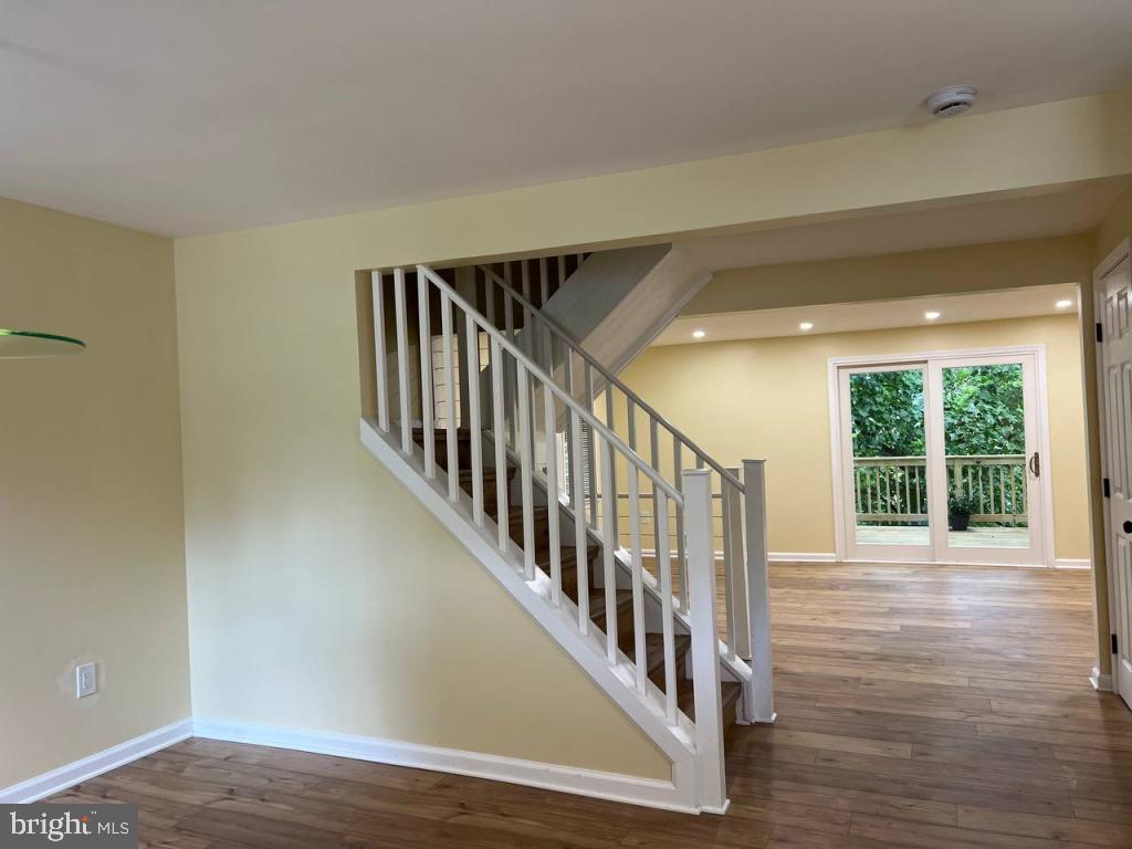 GREENWICH HILL - Residential