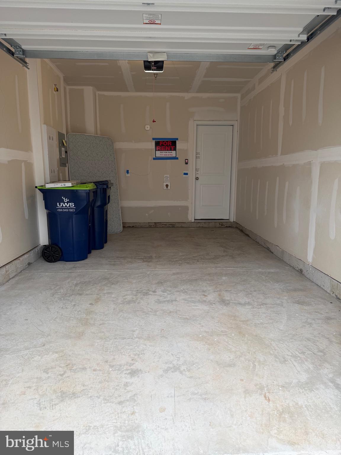 PHOENIXVILLE HEIGHTS - Residential Lease