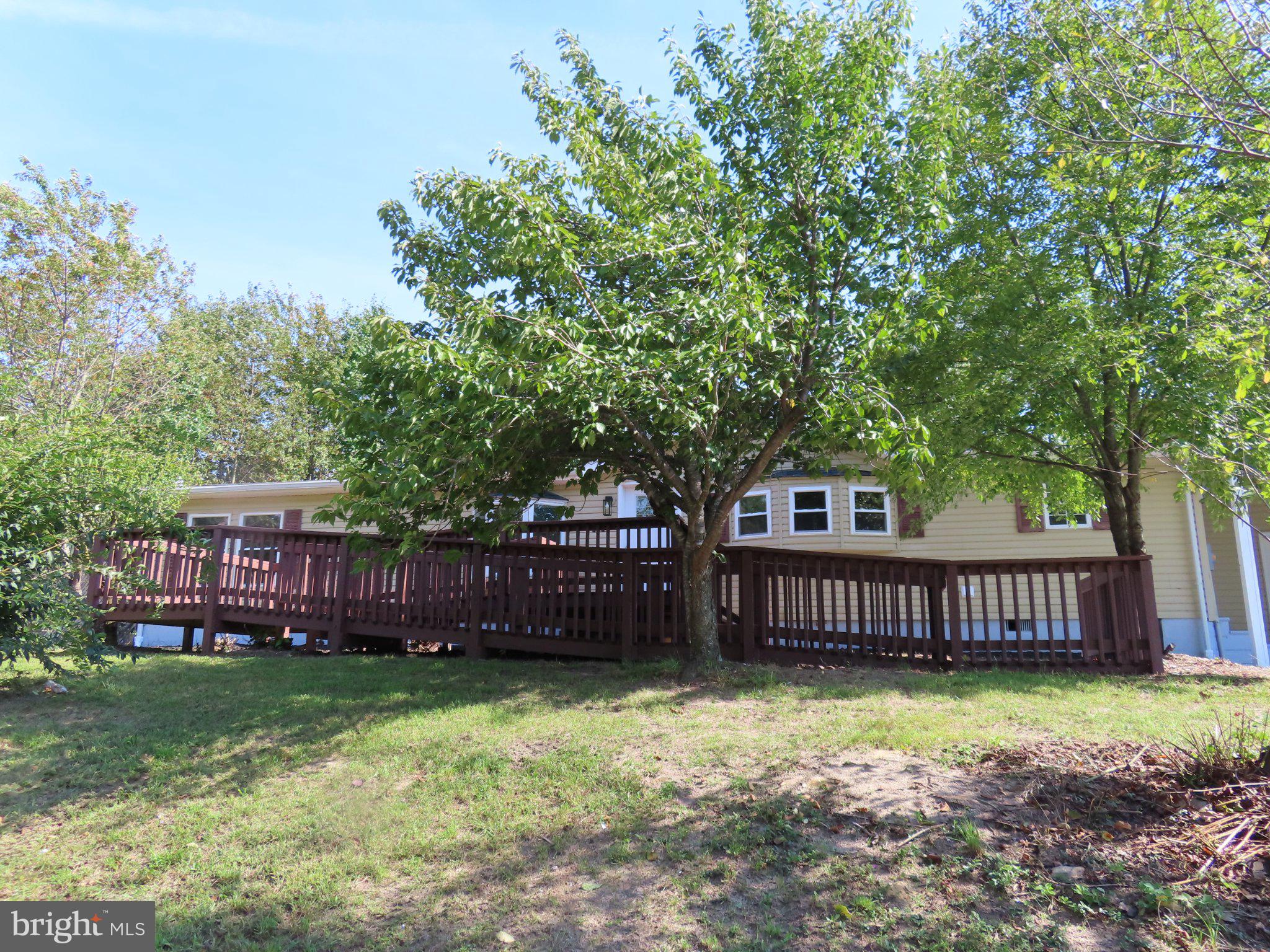 100 E HOLLY DRIVE