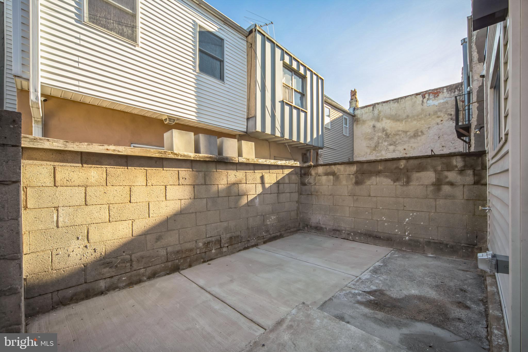 PASSYUNK SQUARE - Residential