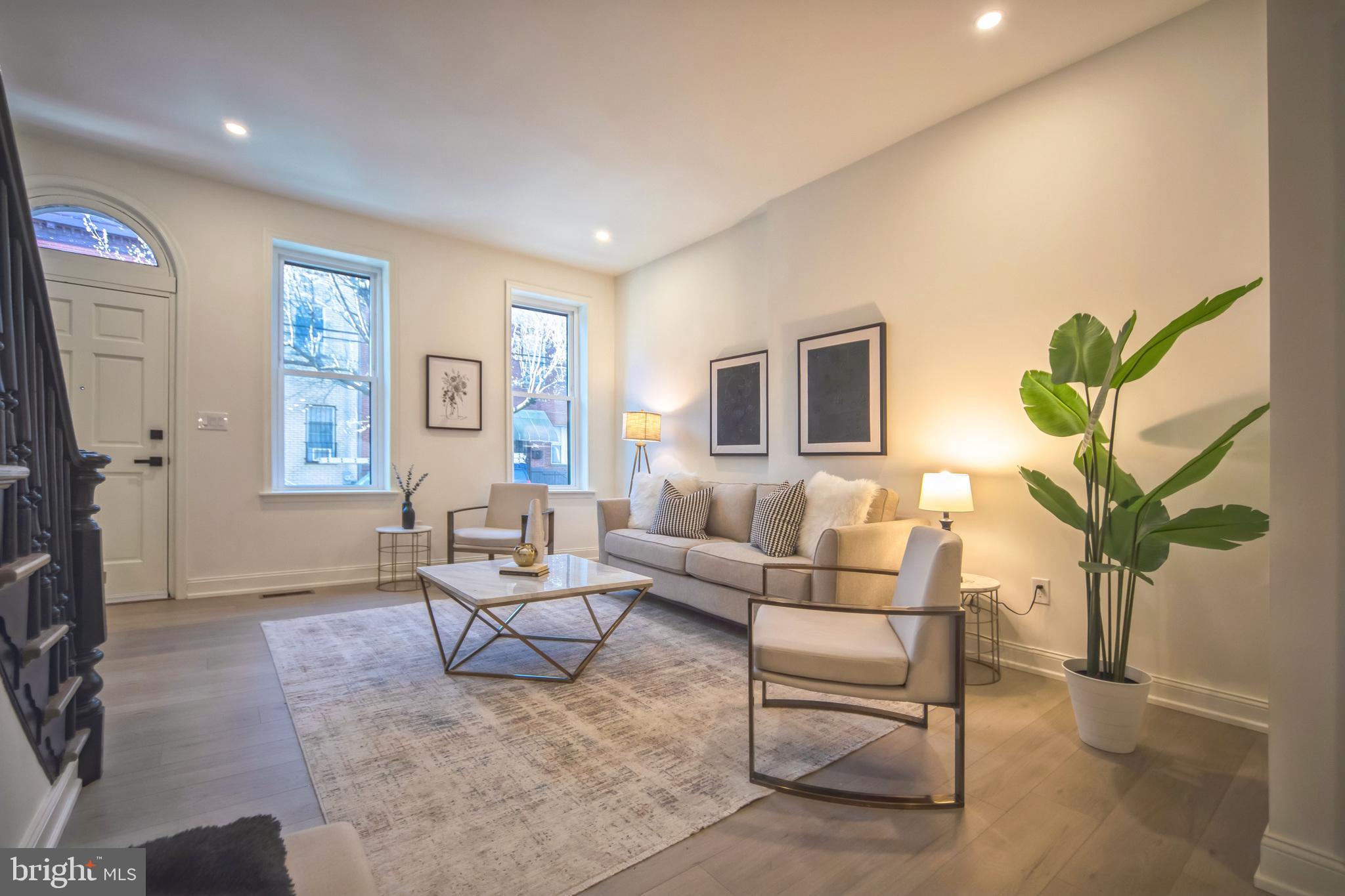 PASSYUNK SQUARE - Residential