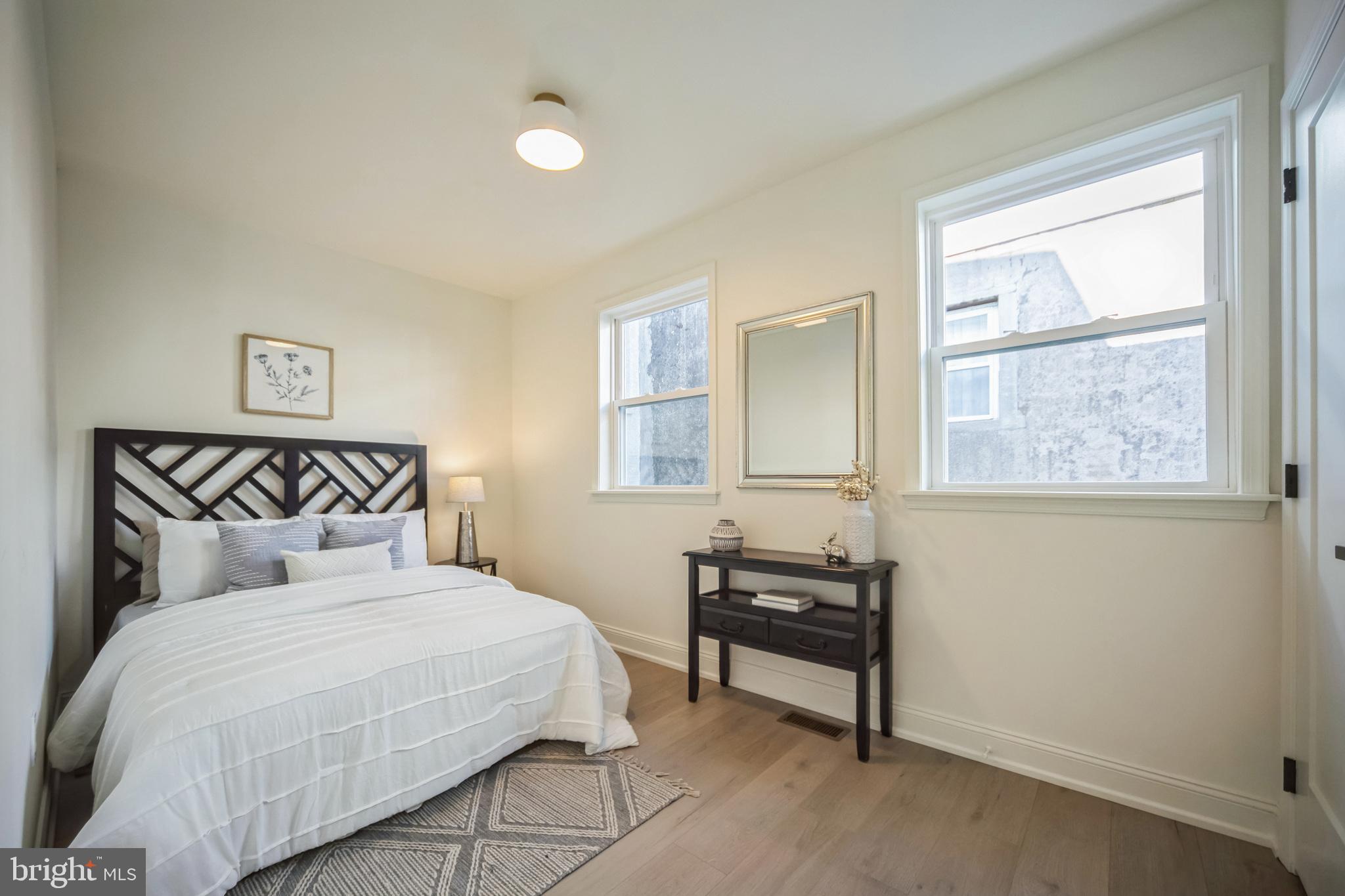 PASSYUNK SQUARE - Residential