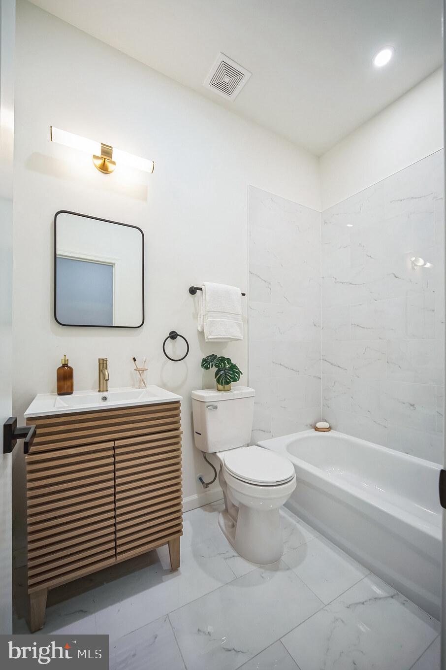 PASSYUNK SQUARE - Residential