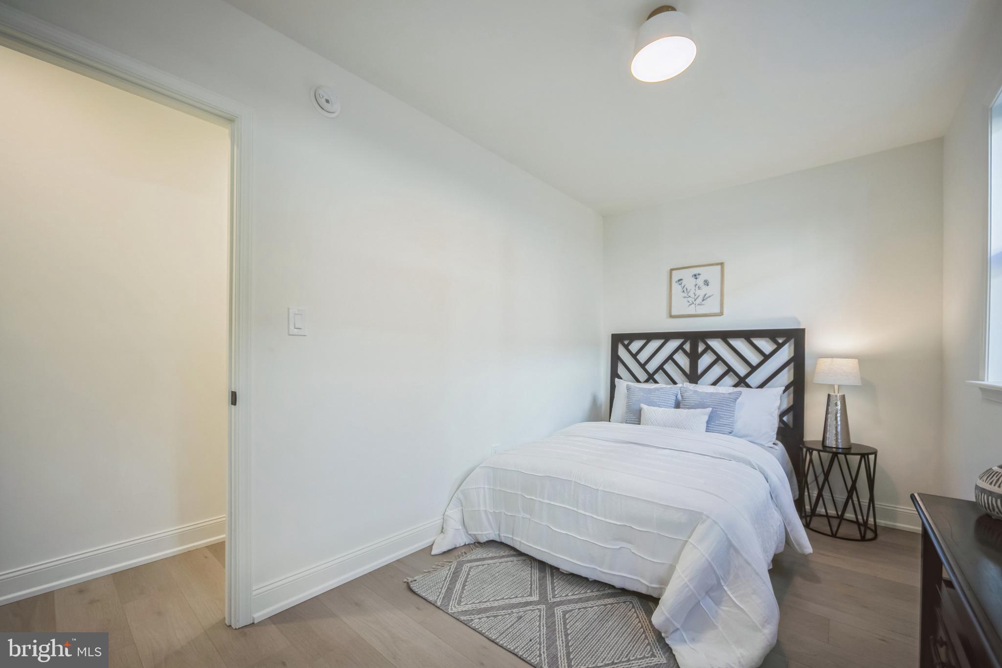 PASSYUNK SQUARE - Residential