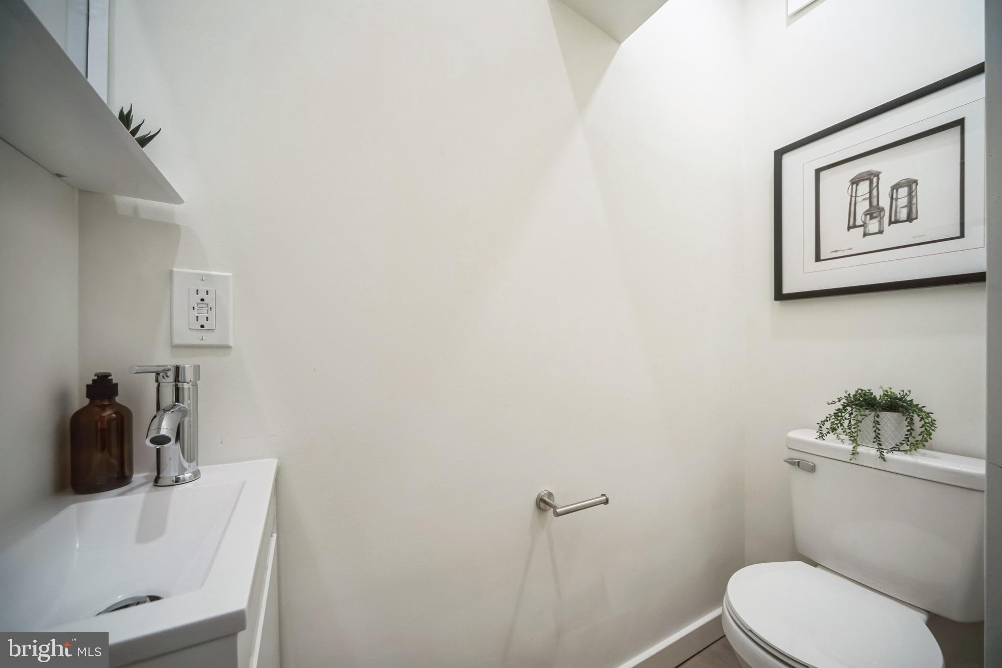 PASSYUNK SQUARE - Residential