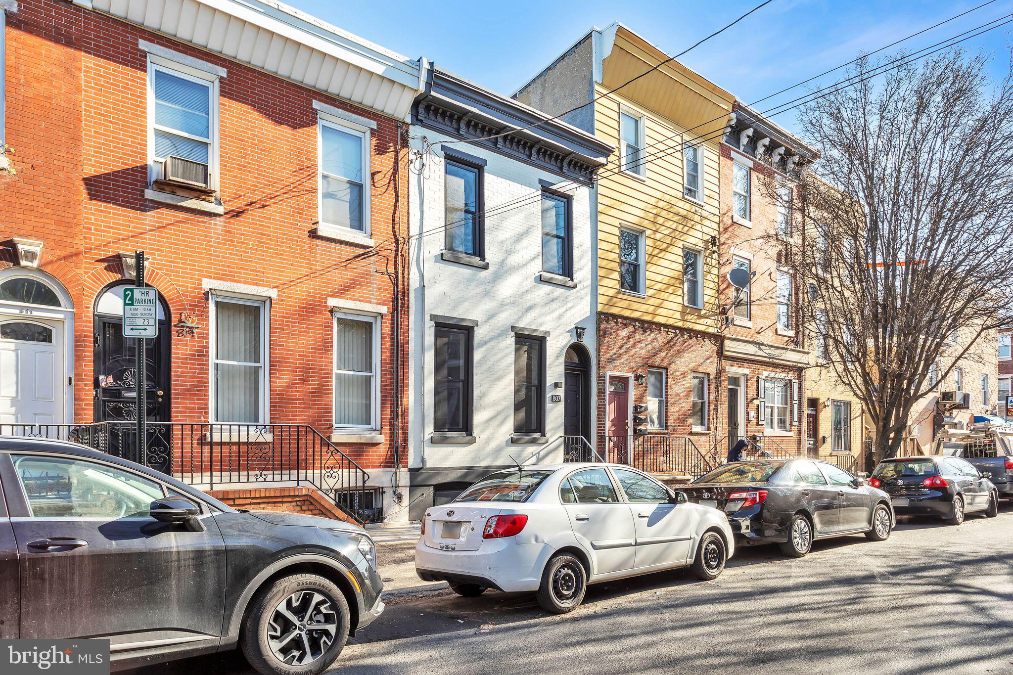 PASSYUNK SQUARE - Residential