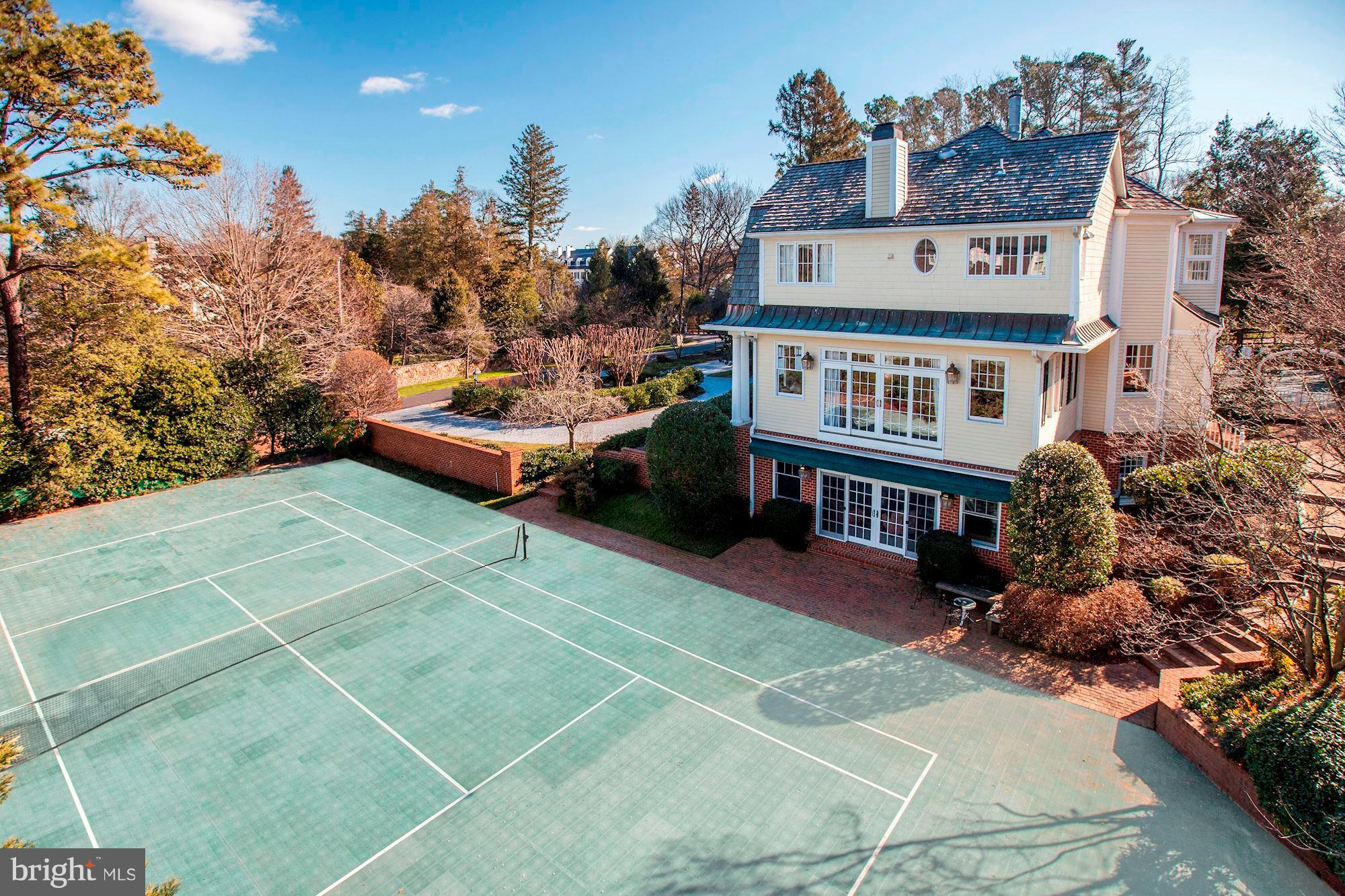 LANGLEY FARMS - Residential