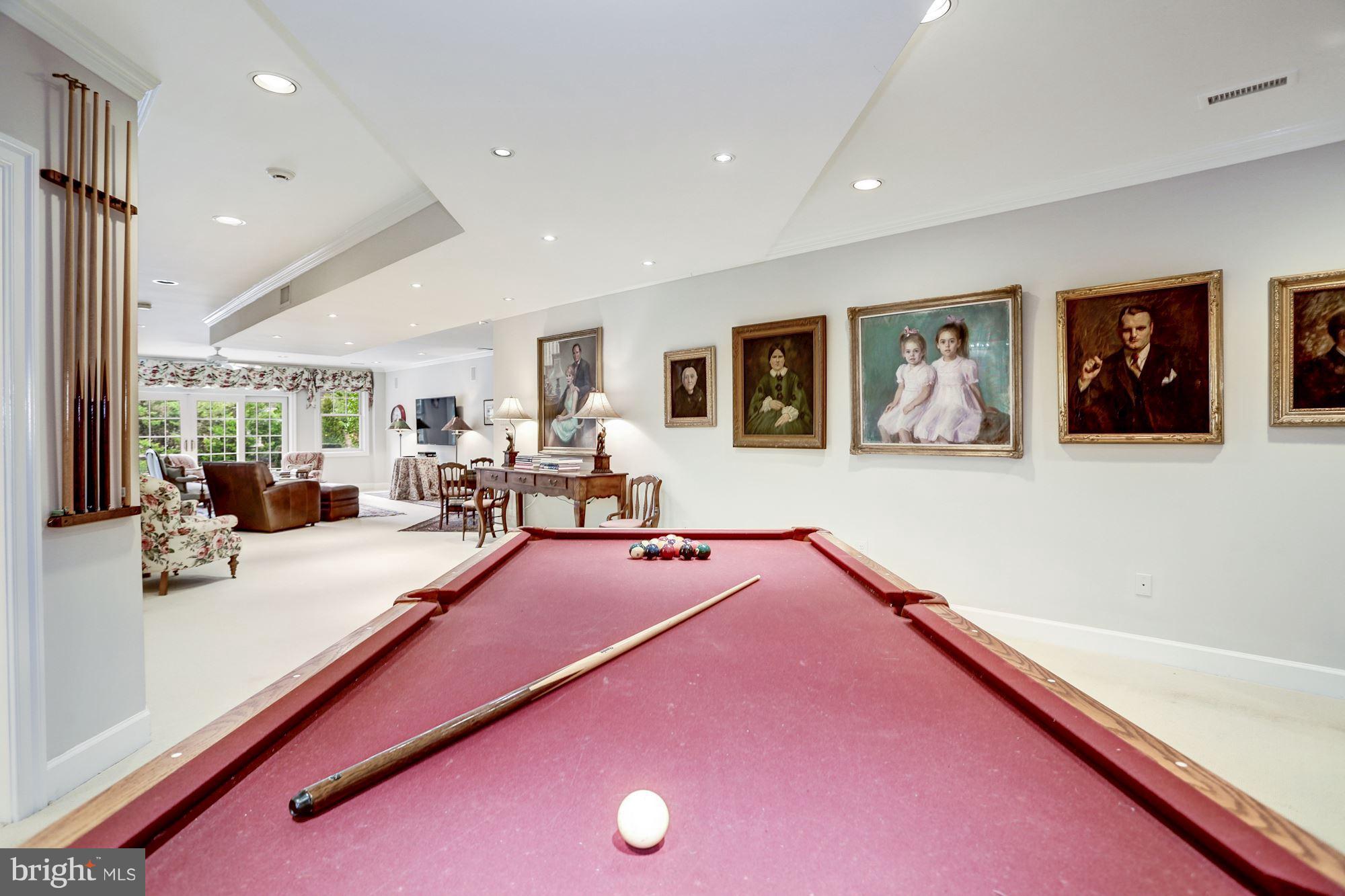 LANGLEY FARMS - Residential